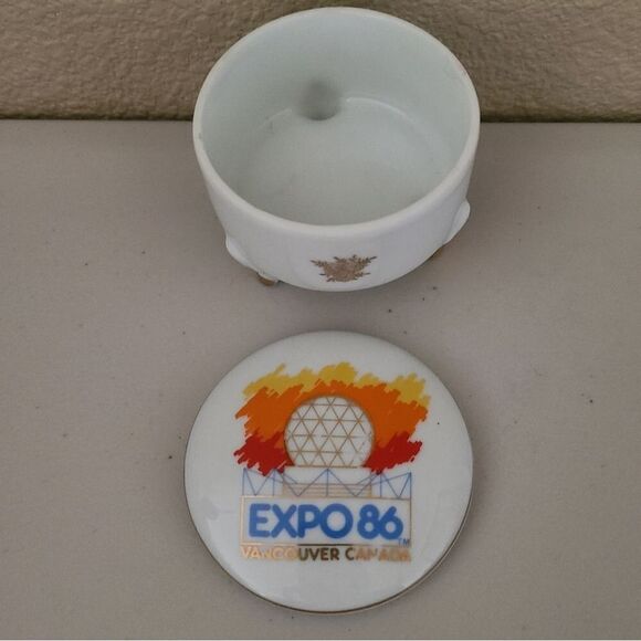 vintage 1986 vancouver canada expo 86 trinket box made in japan - Picture 2 of 3